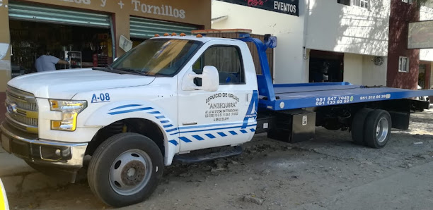 Gruas Antequera